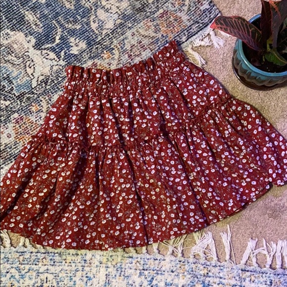 Shein Polyester Skirt - Picture 2 of 9